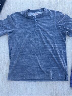 Men’s Blue Henley Short Sleeve Shirt